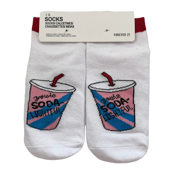 Forever 21 Ankle Socks 4 Pairs Animal Fox Bunny Soda Print - Picture 2 of 11